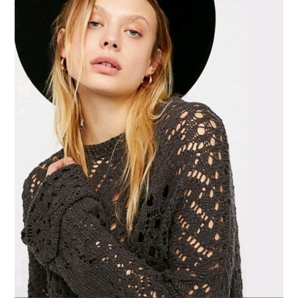 Free People Sweater Size Small Traveling Slate Gray Cotton Open Knit Crochet - Picture 4 of 15